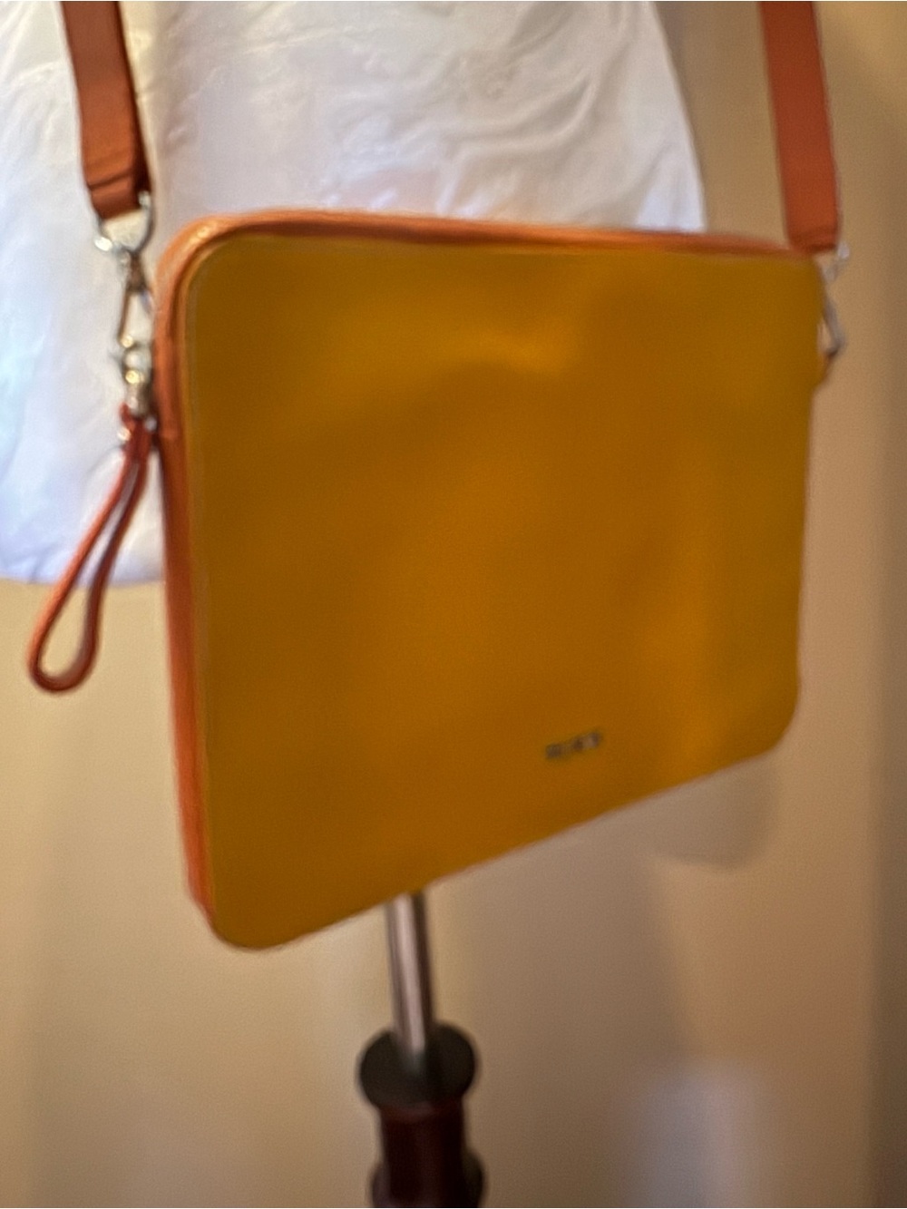 Tumi Yellow w Orange Trim Leather Crossbody Tablet Case Tan Adjustable Strap - Picture 8 of 14